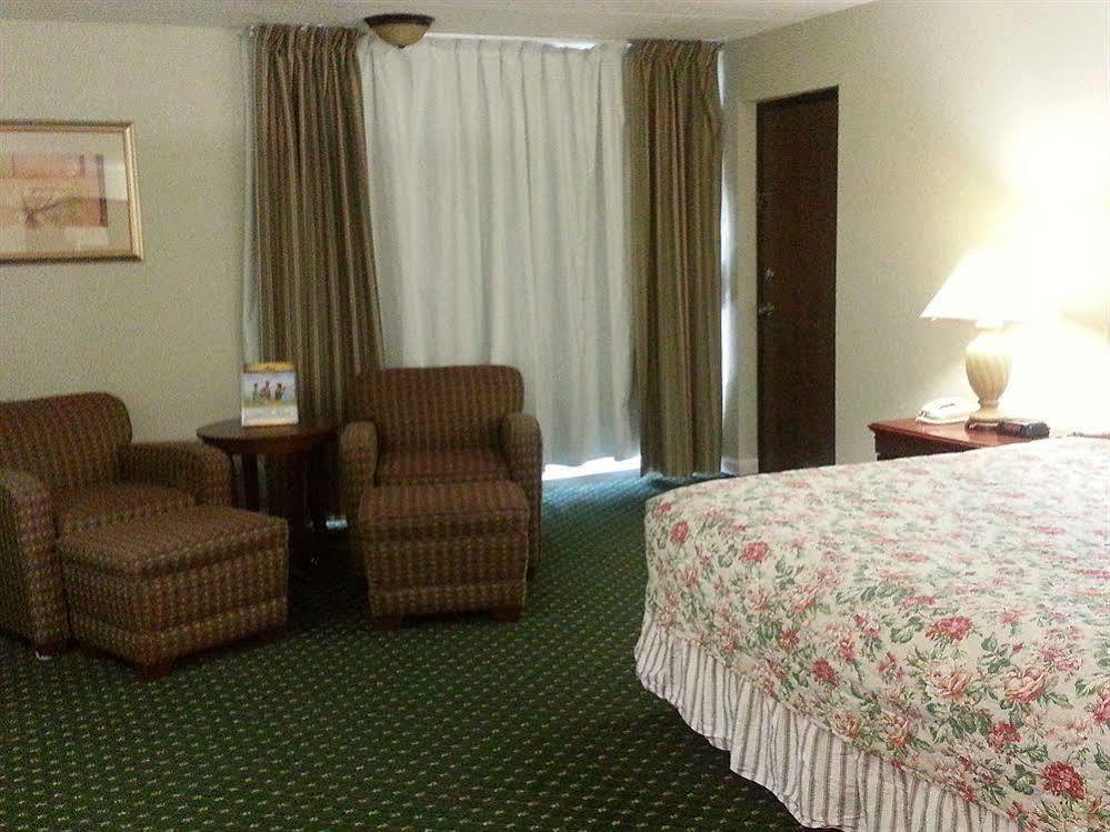 Four Seasons Motor Lodge Gatlinburg Buitenkant foto
